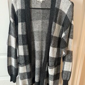 American Eagle Outfitters Black and White Checkered Cardigan